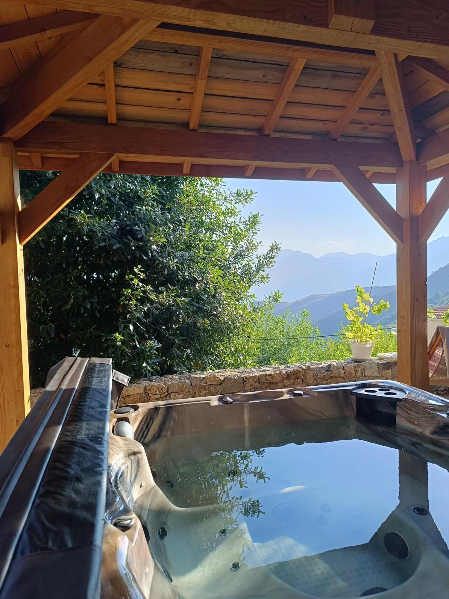 Parfumu Di Celu Hotel Santa-Lucia-di-Mercurio ภายนอก รูปภาพ